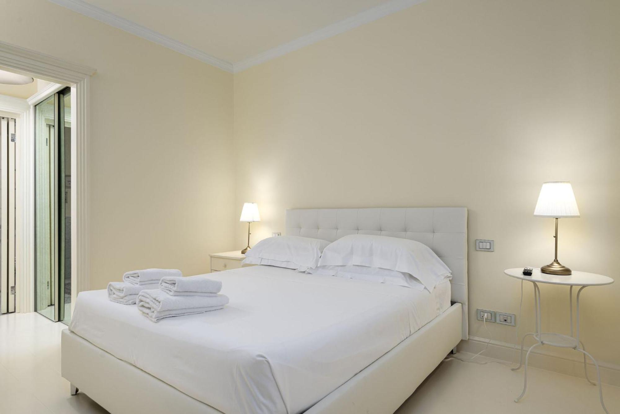 Unyca - Luxury Central Suite Firenze Kültér fotó
