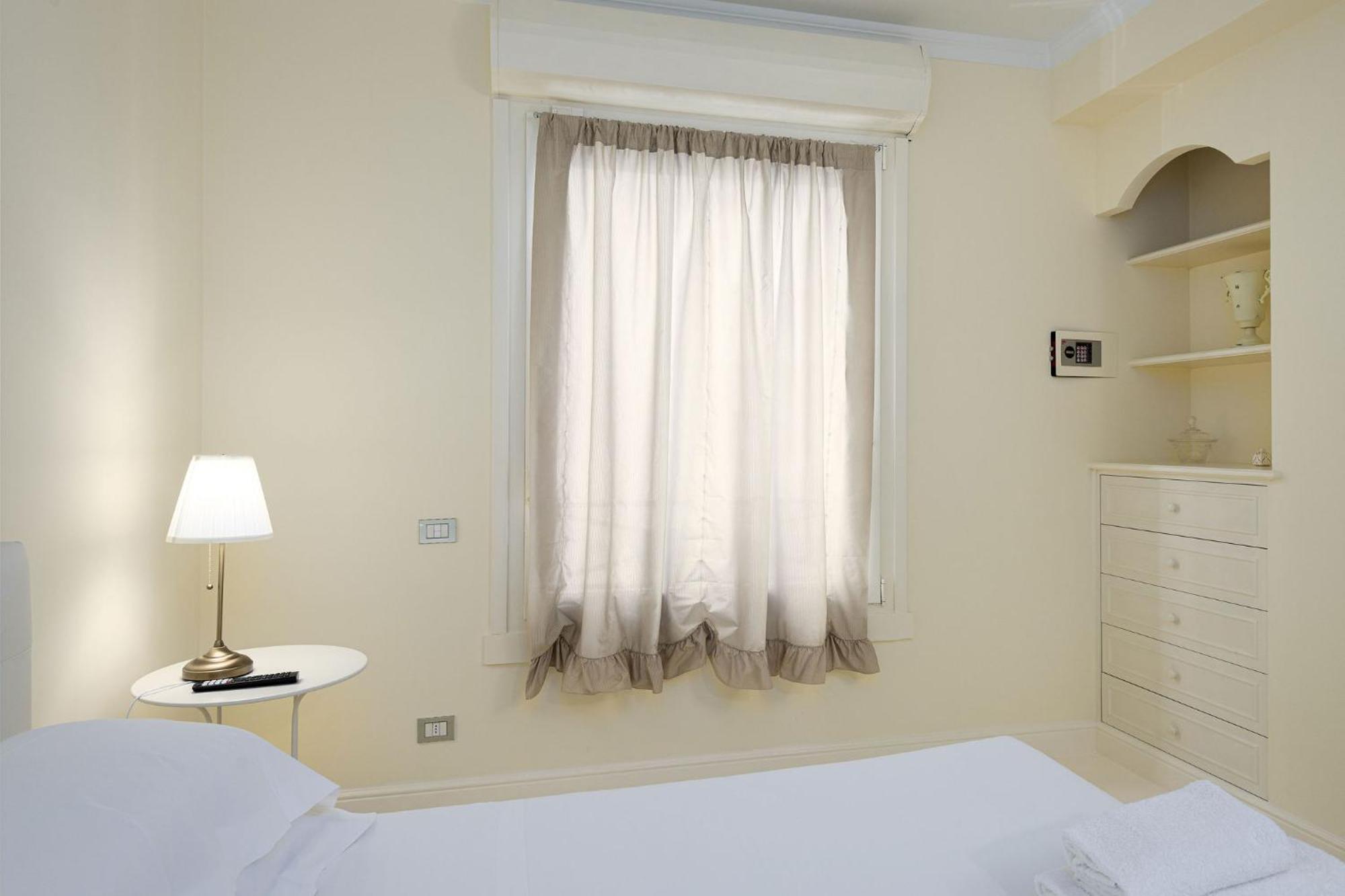 Unyca - Luxury Central Suite Firenze Kültér fotó